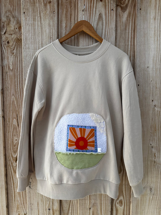 Sweat Soleil – Matières texturées ☀️